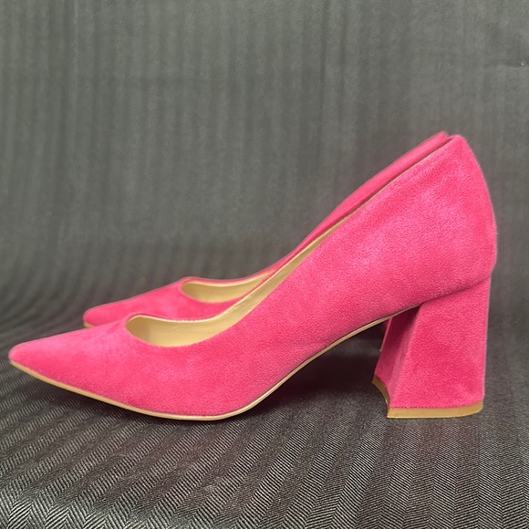 Chic Pink Heels by Charles & Keith - Picture 4 of 13